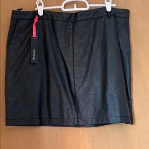 I Heart Ronson Black Pleather Mini Skirt NWT